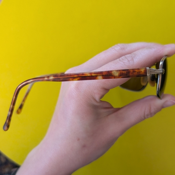 Maui Jim KAHUNA Sunglasses (MJ 162-23 Gunmetal / Brown Polarized Lenses) - Picture 14 of 16